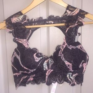 🆕 Victoria Secret bralette